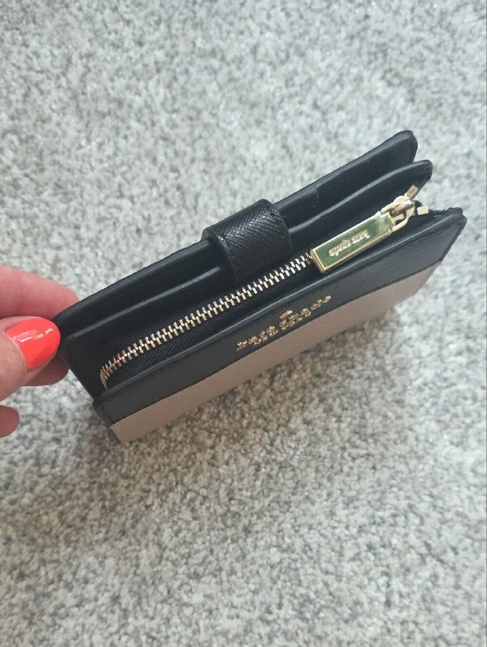 kate spade Two-Tone Black and Beige Wallet